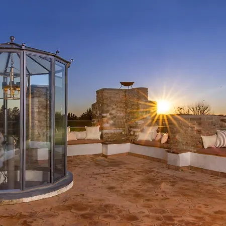 Apartment Torre Della Luna Lusso, Privacy E Piscina Con Vista Su San Pietro *