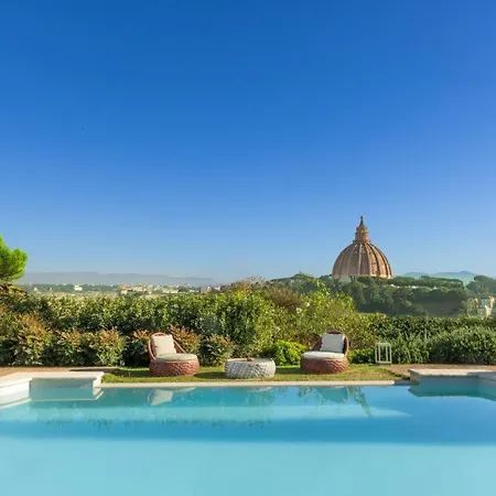 Torre Della Luna Lusso, Privacy E Piscina Con Vista Su San Pietro *